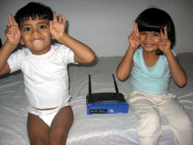 \begin{figure}\centering\includegraphics[]{Figures/wrt54gl.eps}\end{figure}